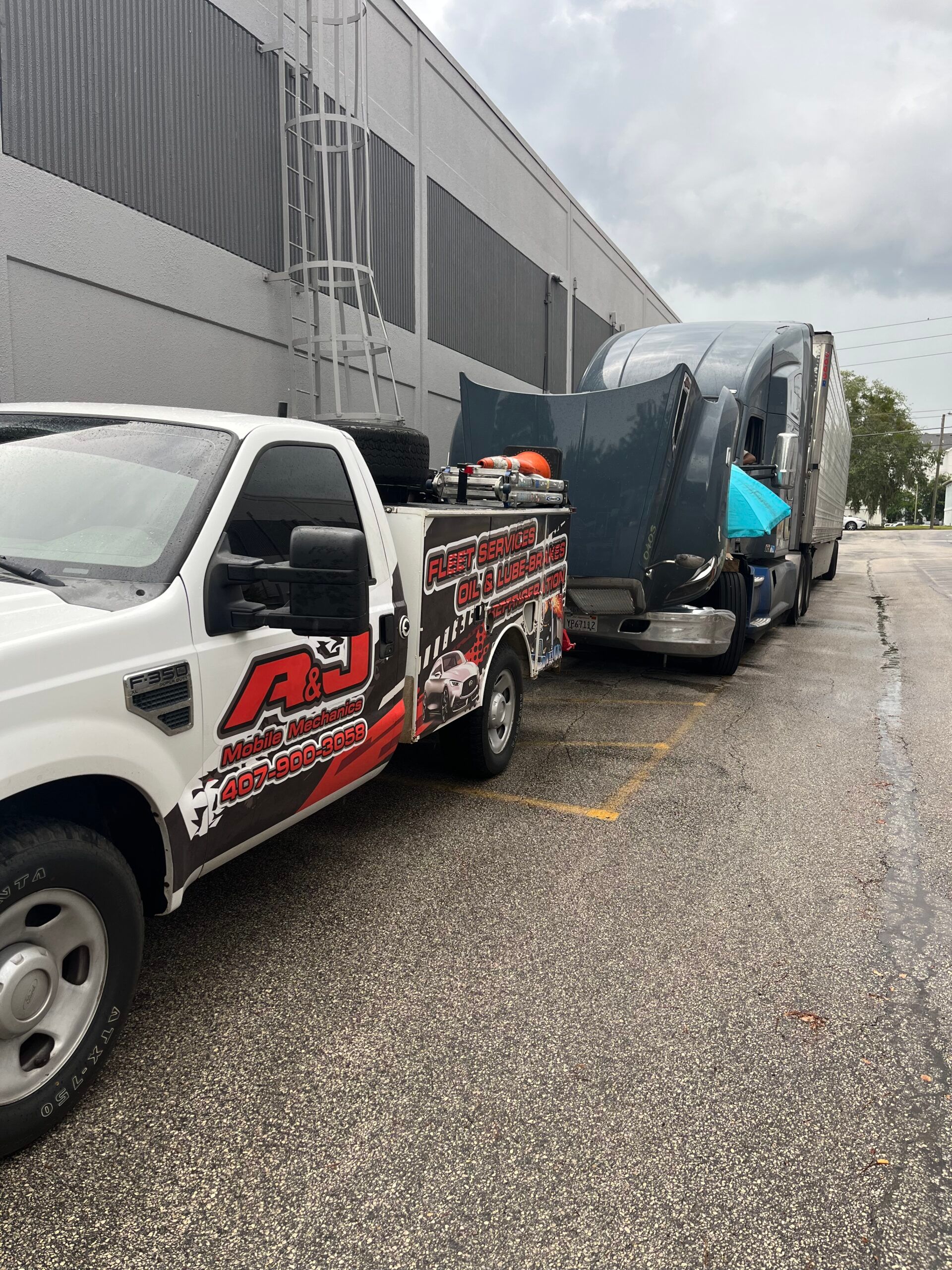 Gallery image 6 — semi truck mobile mechanic Orlando