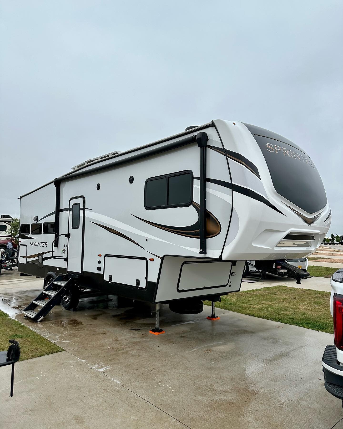 Gallery image 4 — best RV cleaning in San Antonio