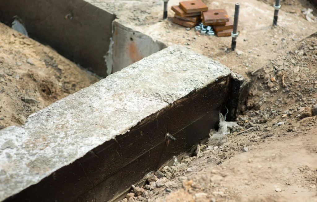 retaining wall repair Ocoee