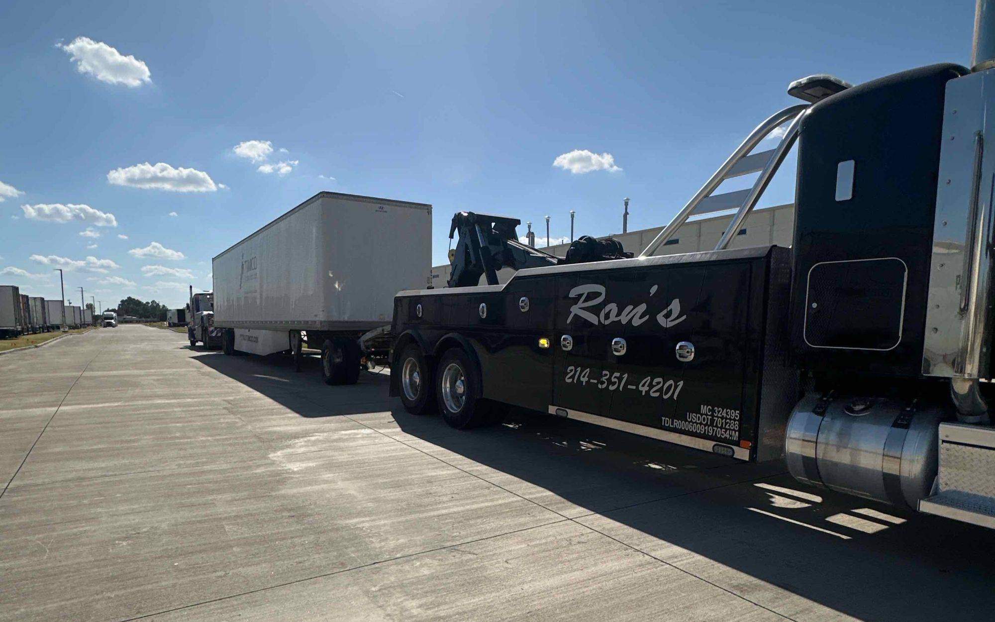 Gallery image 7 — heavy duty towing Dallas