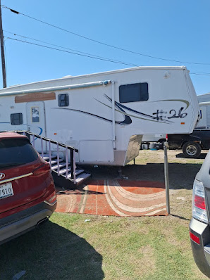 About flat tire change Ferris