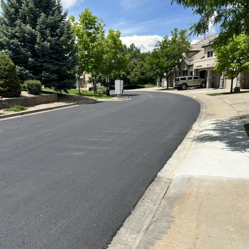 parking lot sealcoating Denver