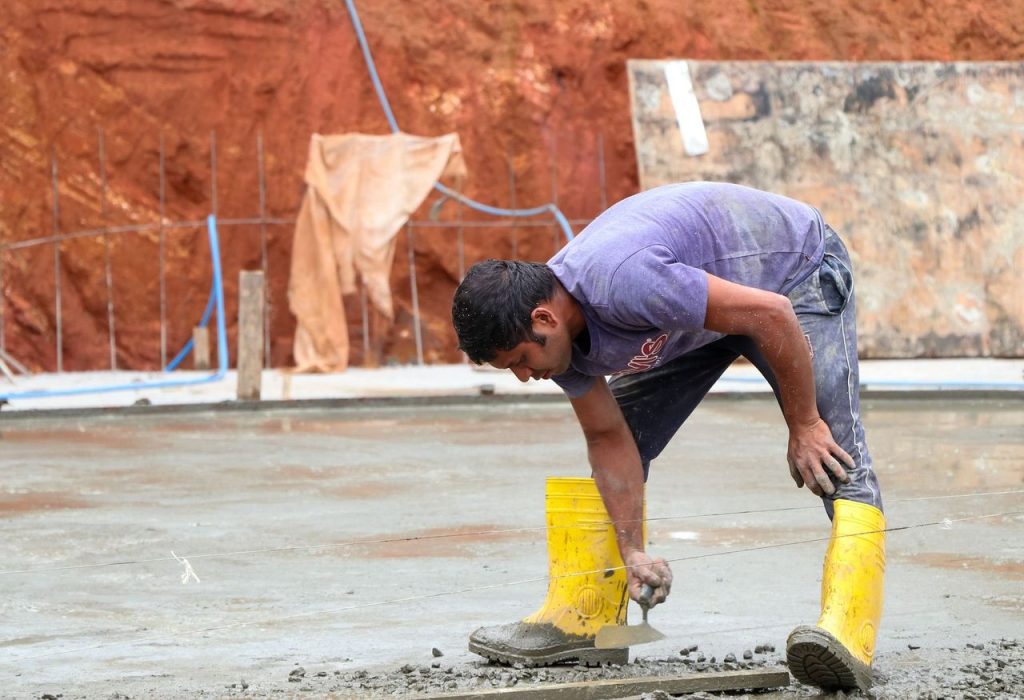 About concrete contractor in Phoenix