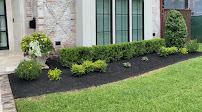 Gallery image 3 — Royal Oaks landscape design
