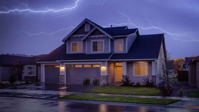 StormMaster Shake roofing contractor Atlas Roofing Corporation