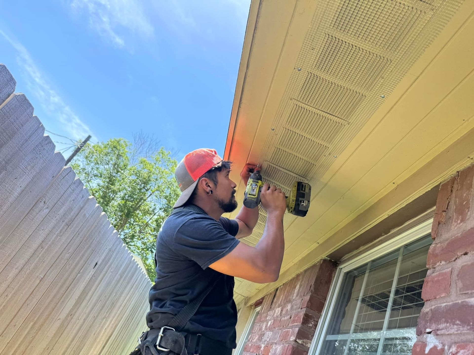 local wildlife trapping experts Texas