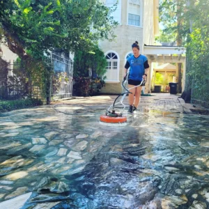 best pressure washing in Tampa