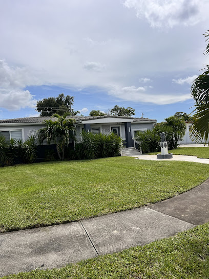 commercial lawn care in London Lawn Care Service photo