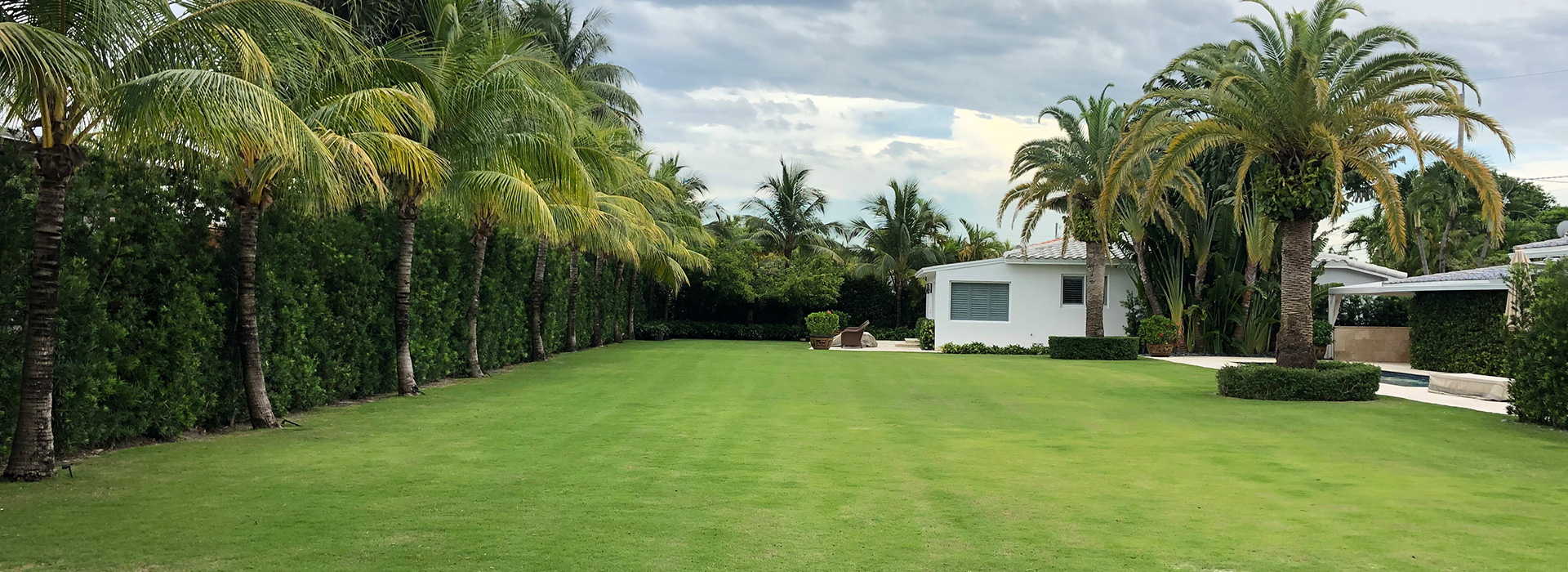 best landscape design Miami photo