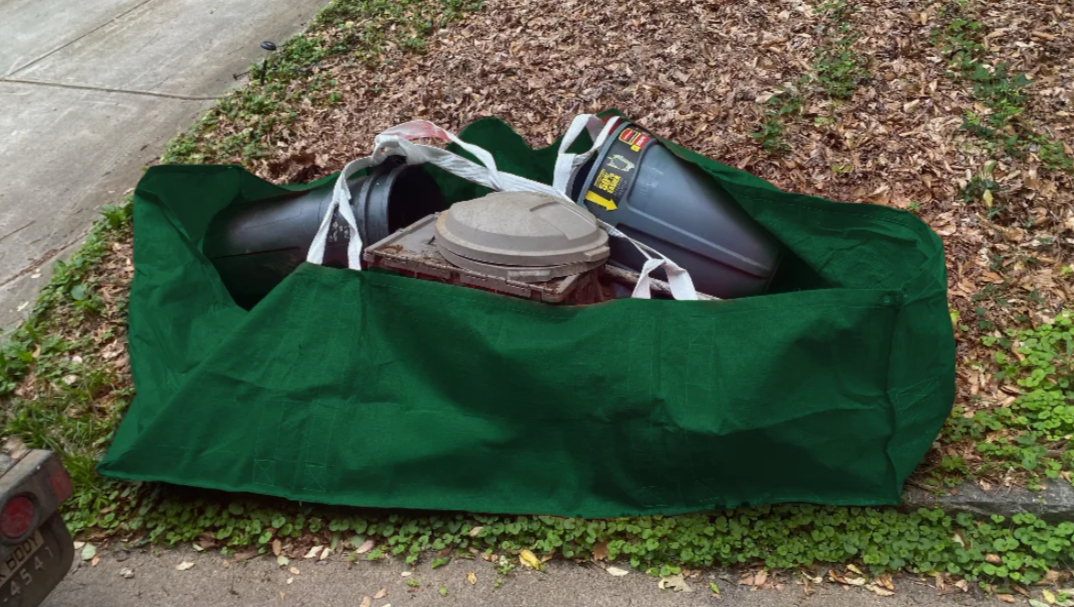 junk removal Orlando photo