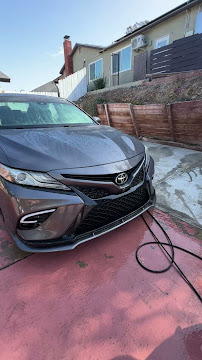 mobile detailing service at your location photo