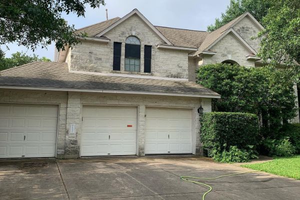 best window cleaning in Austin photo