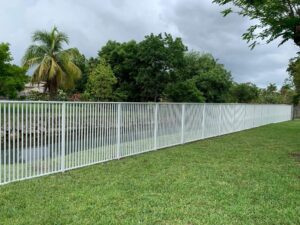 commercial fence contractors Miami-Dade