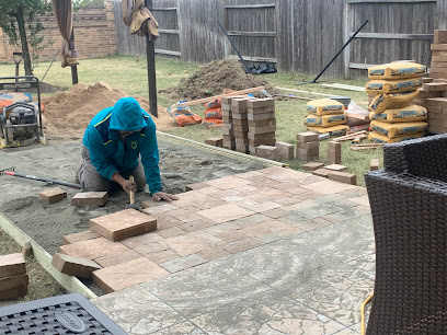 best landscape designers in West University photo