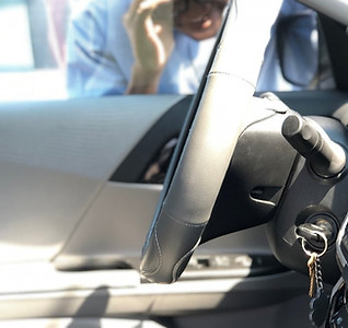 Atlanta camper tire change photo