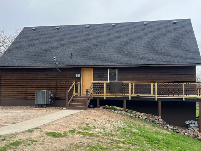 Bakeris Roofing photo