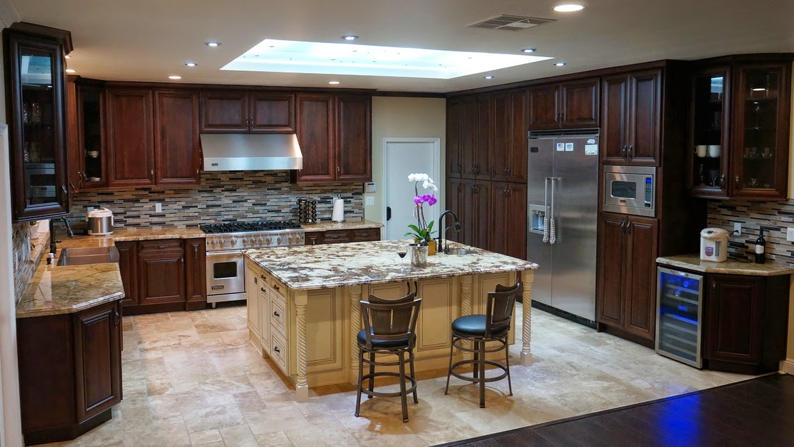 Best Online Cabinets - Custom Flat Panel Kitchen Cabinets and Closet Solutions