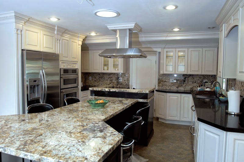 Cabinet Wholesalers - Expert Kitchen and Bathroom Remodeling photo