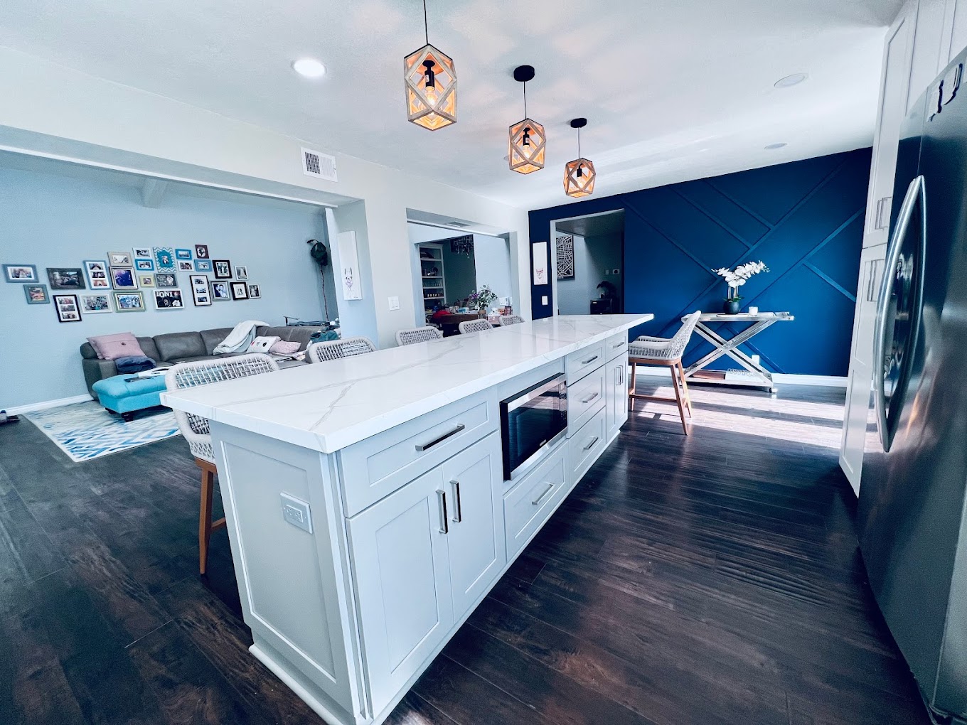 Cabinet Wholesalers - Expert Kitchen and Bathroom Remodeling