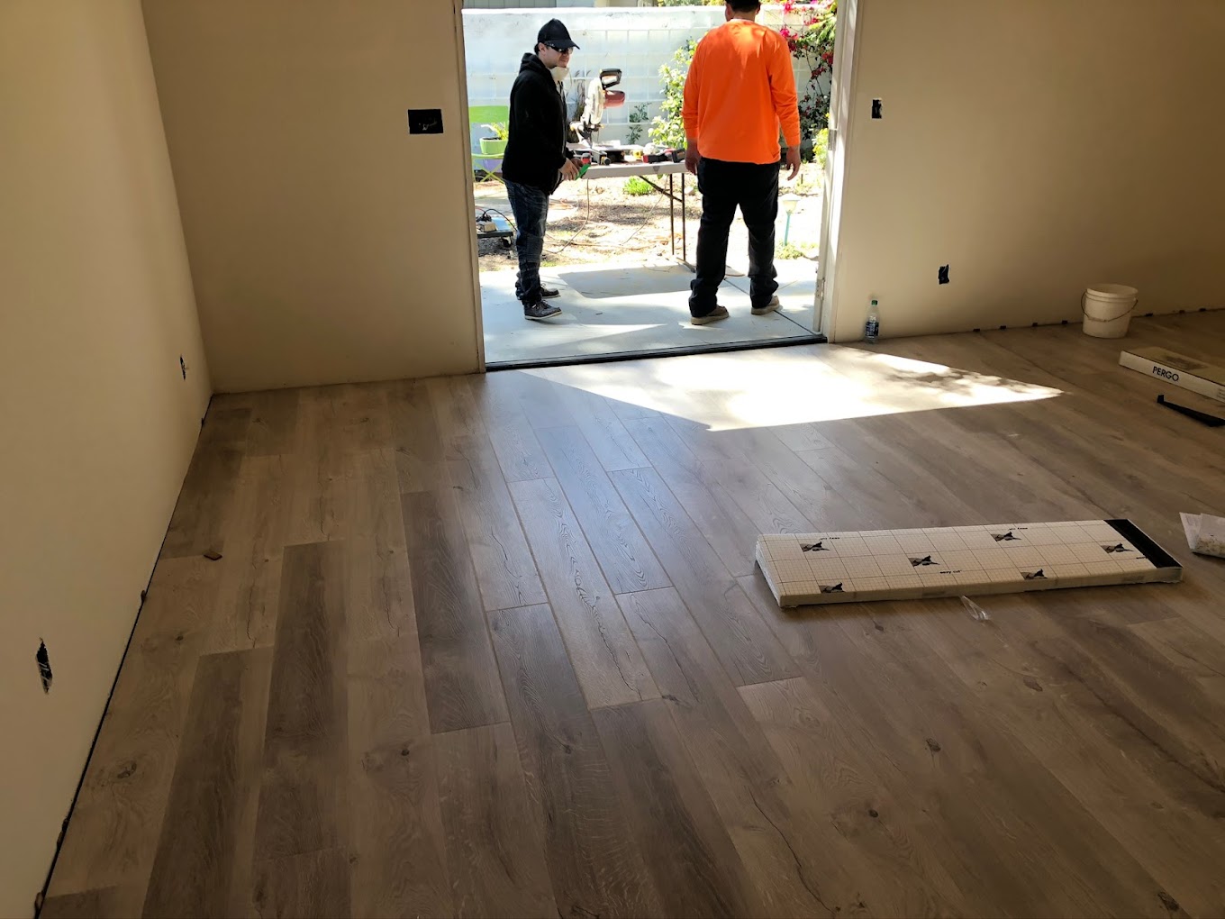 California Handyman – Reliable Home Repairs & Remodeling in Valley Village photo