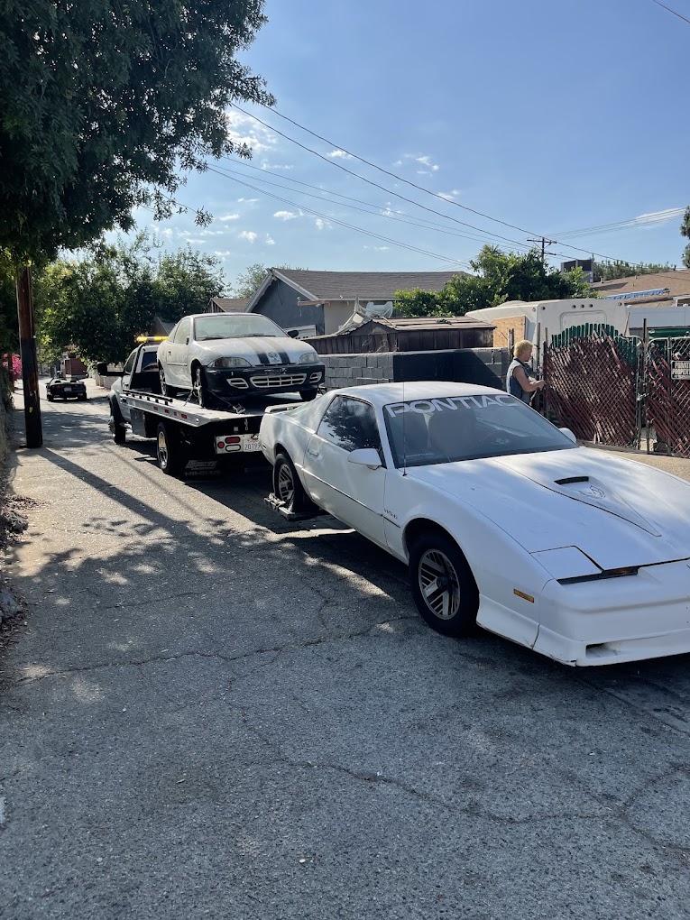 CEV Towing Service in Los Angeles, CA photo