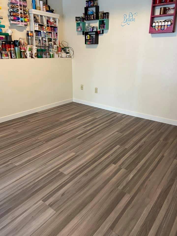Express Flooring Creations – Spring Lake Park, Minnesota photo