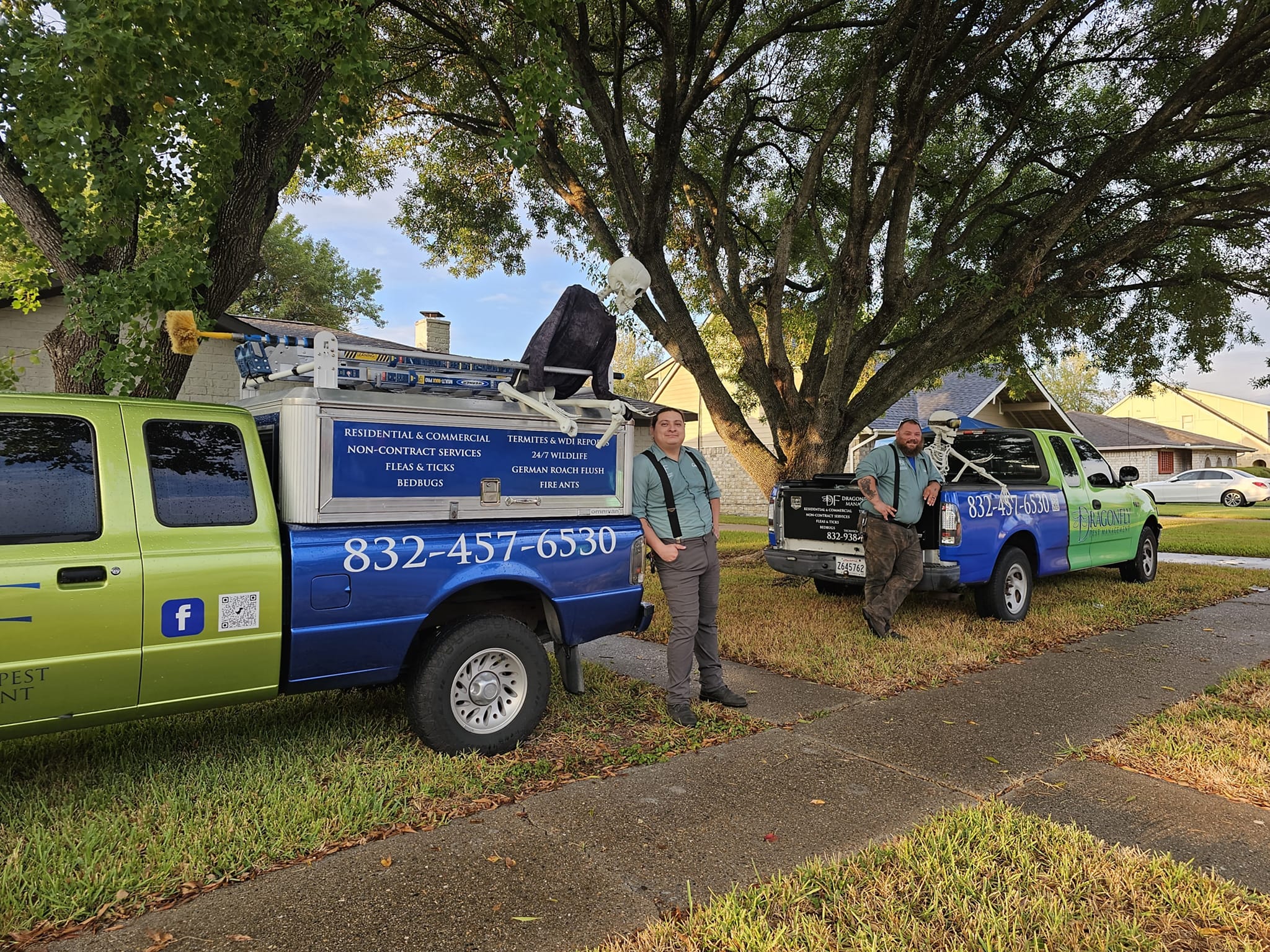 24/7 pest control technician Houston