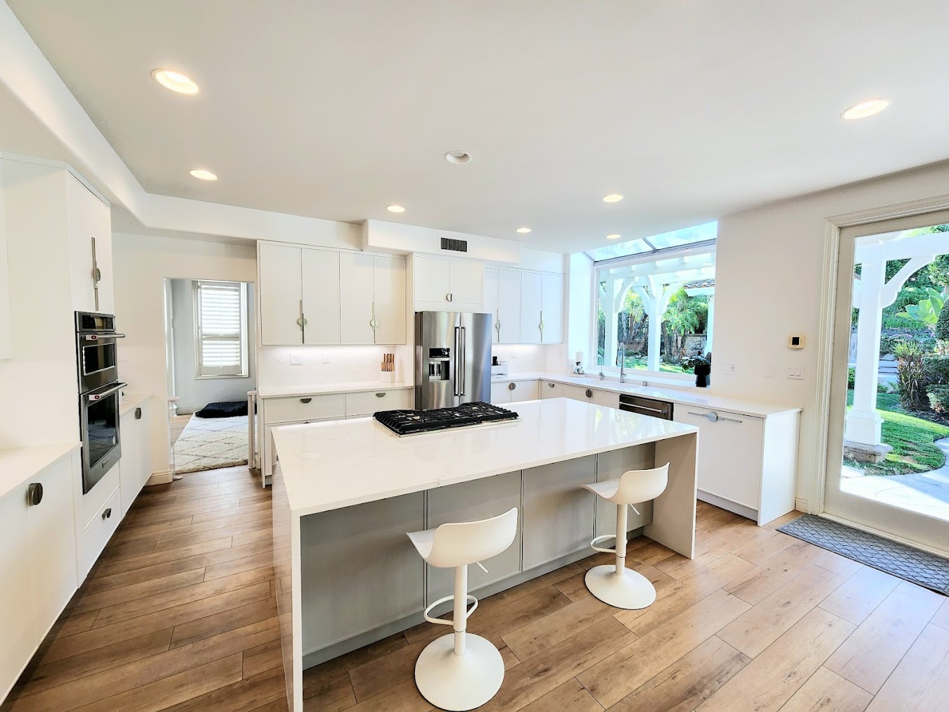 INNOVATION Cabinetry Installs - Expert Cabinet Installation Services photo