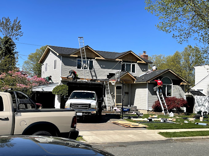 Long Island Roofing, Siding, Windows & Solar Panel Company - Panther photo