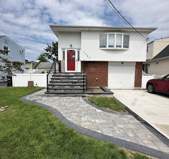 Long Island Roofing, Siding, Windows & Solar Panel Company - Panther photo