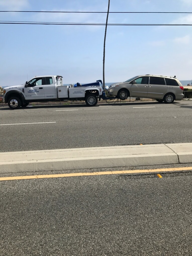Los Angeles Towing Services - Reliable Roadside Assistance photo
