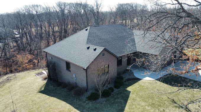 Manny’s Eastern Iowa Roofing and Construction photo