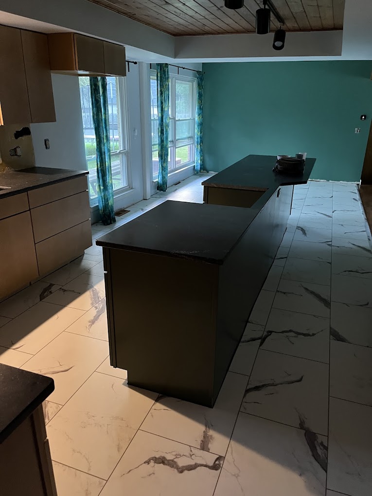 Mid Michigan Floor Coverings, MI photo