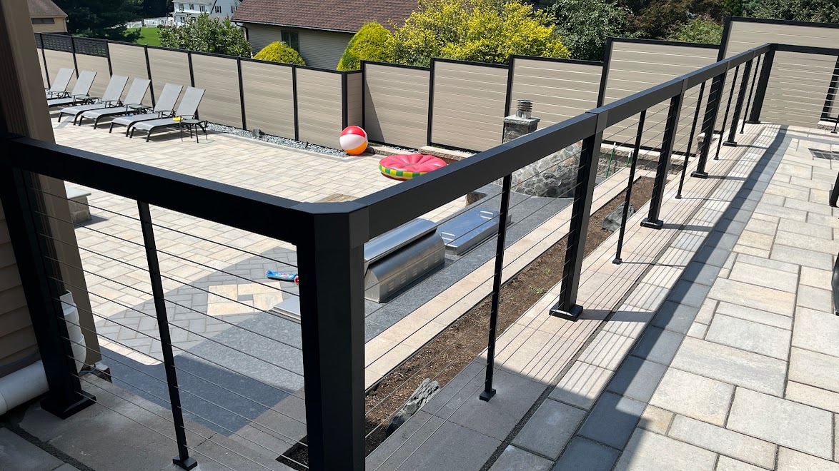 Mills Fence Co – Custom Fencing for Homes and Businesses