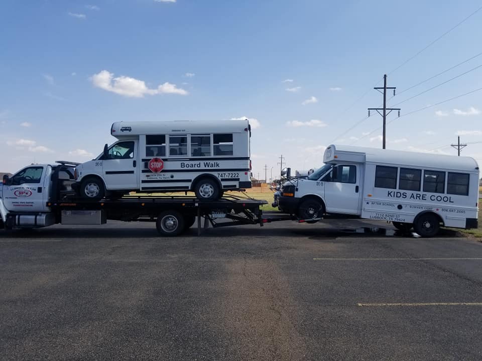 R P's Heavy Duty Towing - Auto Wrecker Services in Lubbock, Texas photo