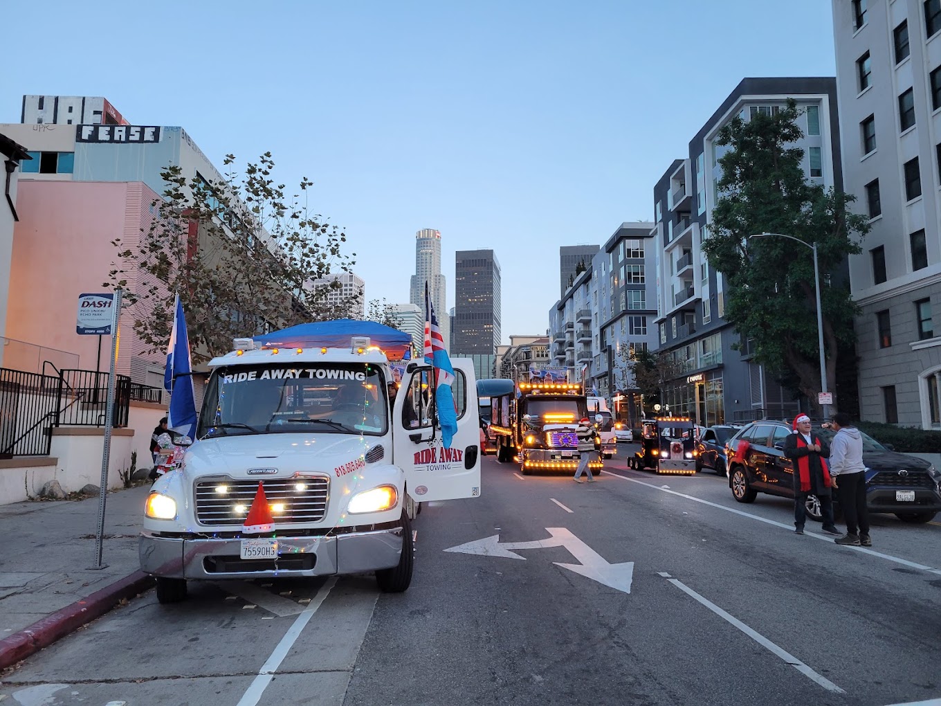 Ride Away Towing Los Angeles - Expert Roadside Assistance Services photo