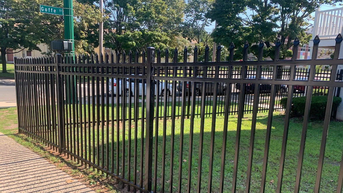 Superior Fence and Rail of Hartford – Quality Fencing Solutions photo