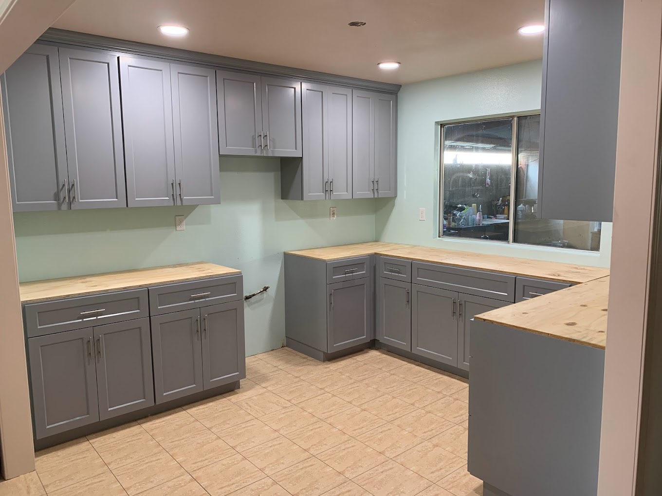 The Cabinet Makers - Custom Kitchen Cabinets in California photo