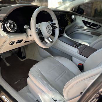 Fascinating Mobile Detailing – Premium Car Detailing at Your Doorstep photo