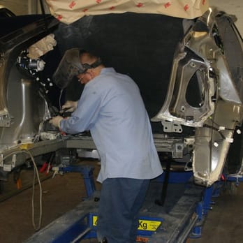 Fix Auto Divisadero: Trusted Collision Repair Experts in San Francisco photo