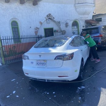 Mr. Ecowash: Eco-Friendly Car Wash & Detailing in San Francisco