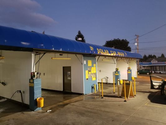 Solar Car Wash, a Complete Checklist for a Waterless Car Wash photo