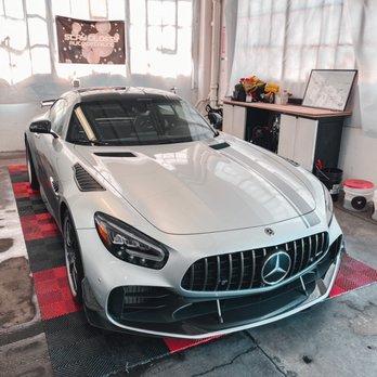 Stay Glossy Auto Detailing: Premium Car Wash & Holiday Detailing Services photo