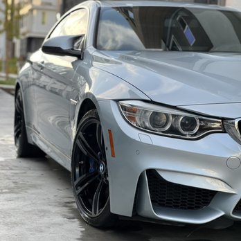 Supreme Shine Mobile Detailing: Convenient Car Care with Guaranteed Results